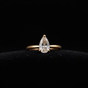 Elara Pear-Cut Diamond Ring