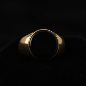 Onyx Gold Signet Ring No.1