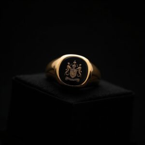 Onyx Crest Gold Signet Ring No.13