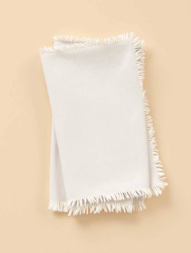 Frayed Linen Napkin Set